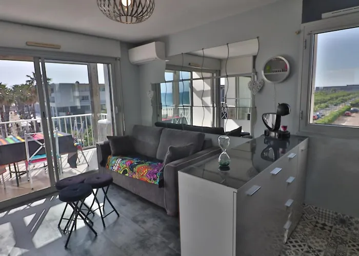 2 Pièces Climatisé, Vue à Avec Parking - Fr-1-472-191 * Sète