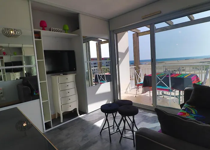 2 Pièces Climatisé, Vue à Avec Parking - Fr-1-472-191 Sète
