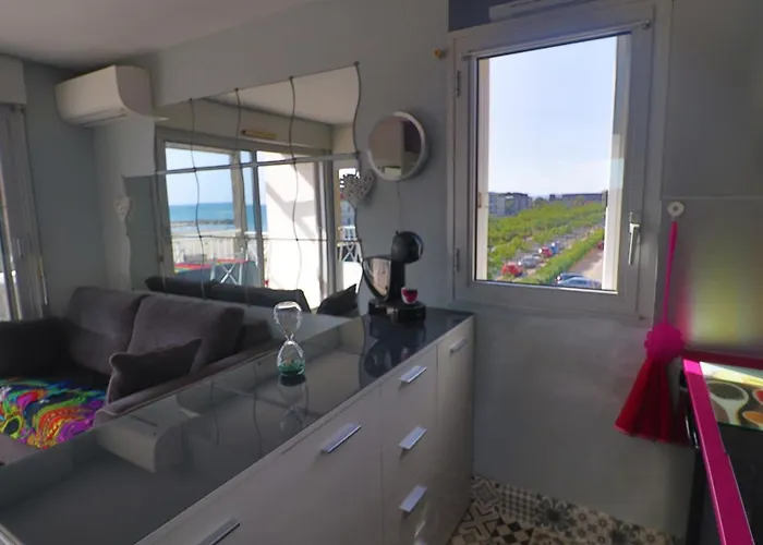 Appartamento 2 Pièces Climatisé, Vue à Avec Parking - Fr-1-472-191